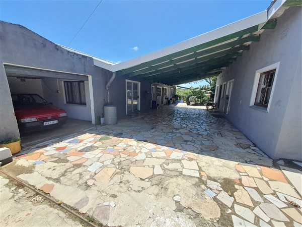 4 Bed House in Port Shepstone