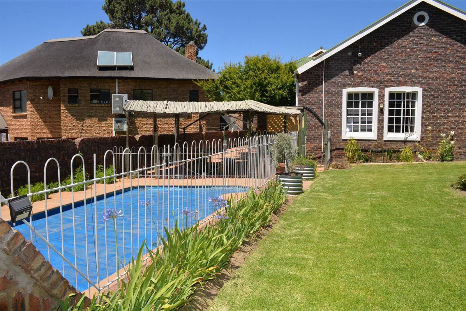 4 Bed House in Villiersdorp photo number 26