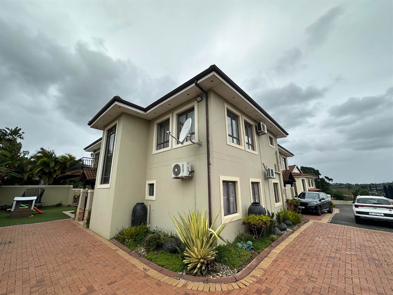 4 Bed Townhouse in Westville photo number 3