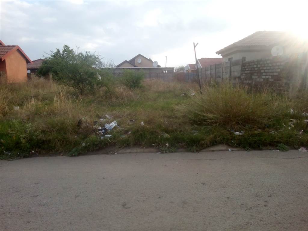 300 m² Land available in Boitekong photo number 8