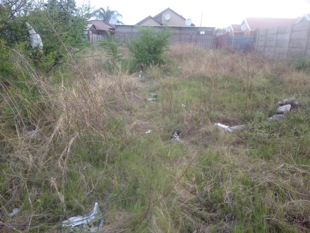 300 m² Land available in Boitekong photo number 13