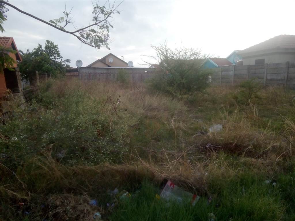 300 m² Land available in Boitekong photo number 3