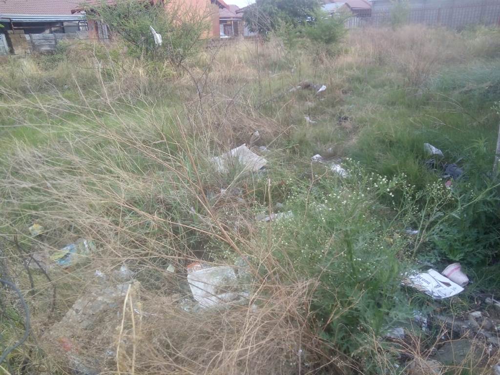 300 m² Land available in Boitekong photo number 6