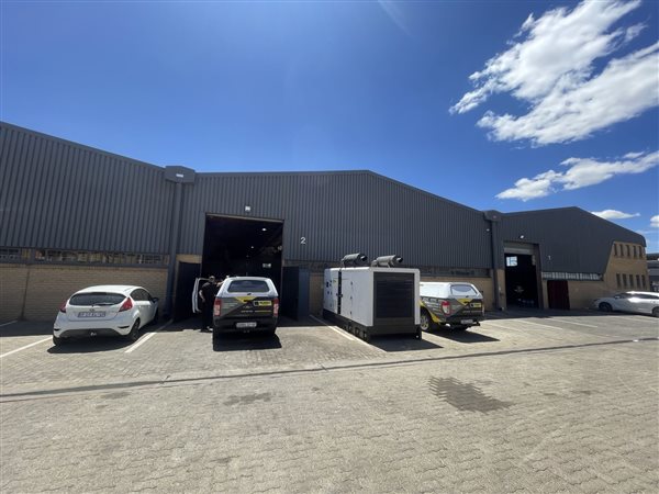 1 087  m² Industrial space