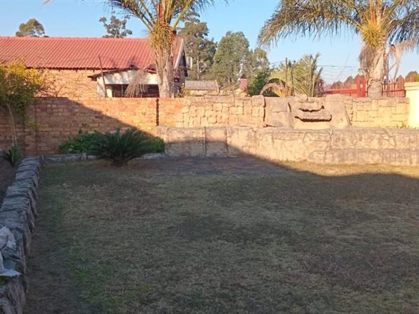 4 Bedroom House 4 Bedroom House