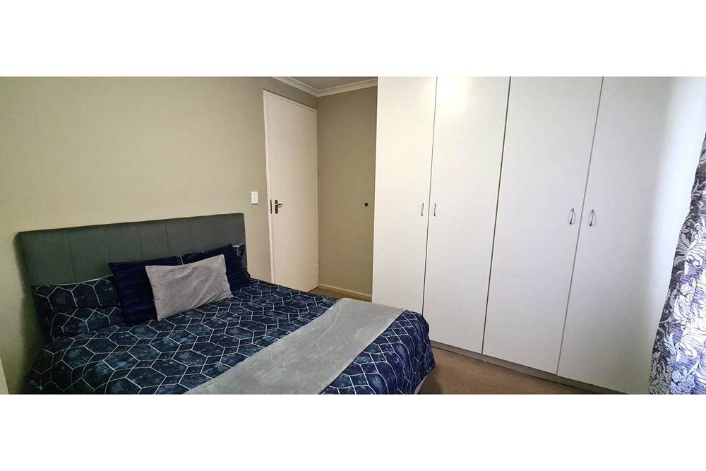 2 Bed Apartment in Costa Da Gama photo number 7