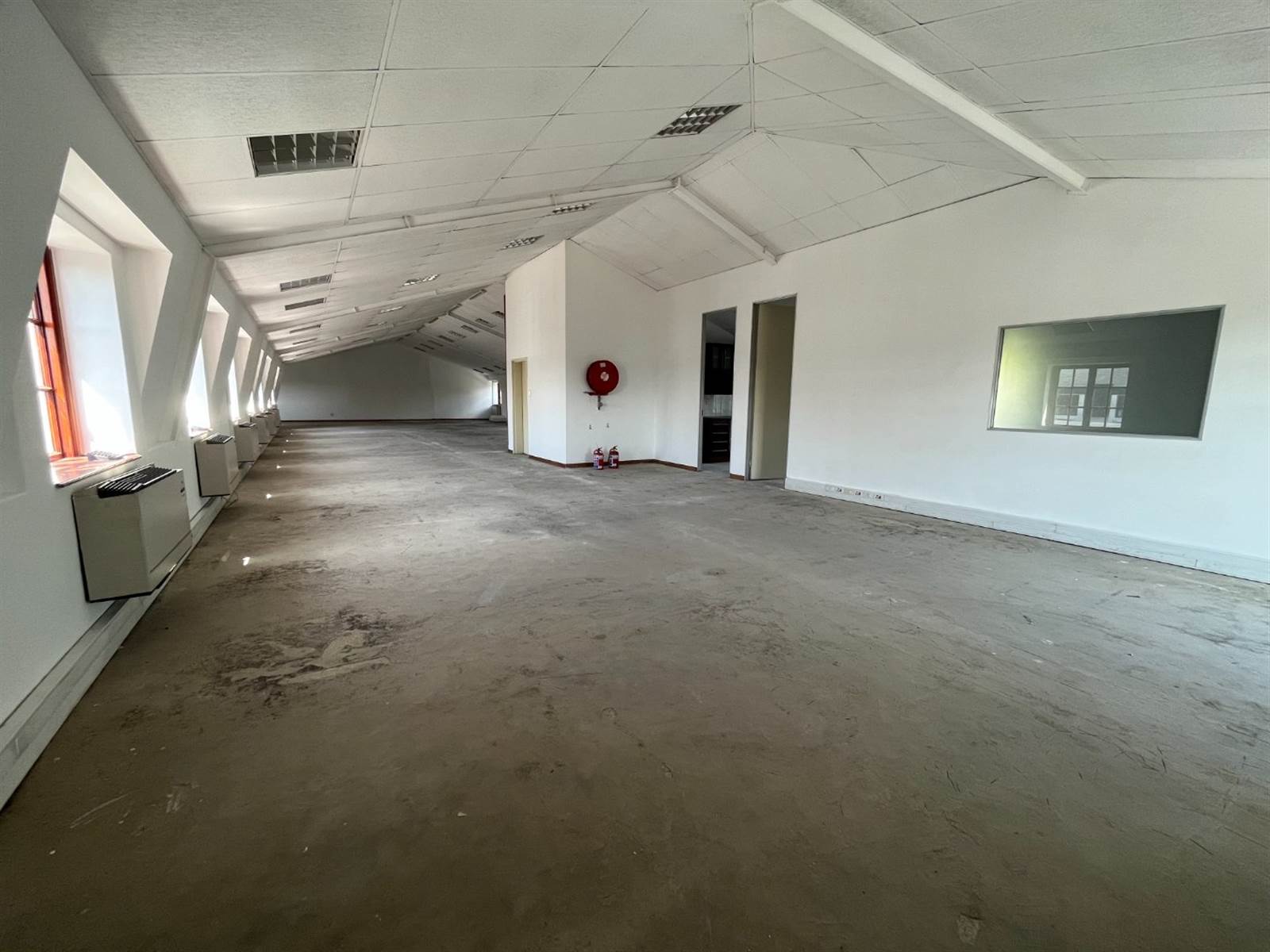 387  m² Office Space in Rivonia photo number 8