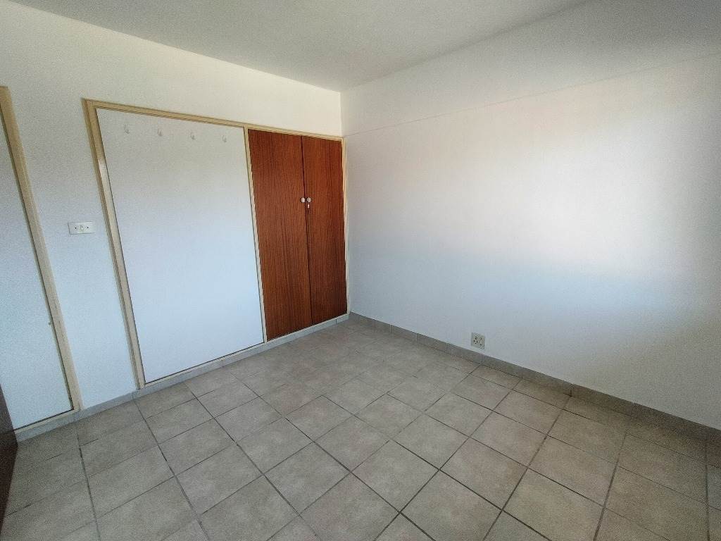 2 Bed Apartment in Scottsville photo number 5