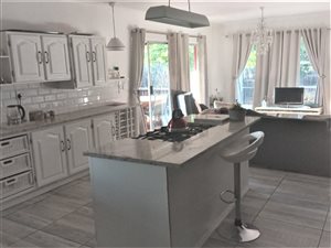 2.1 ha Farm in Nestpark AH