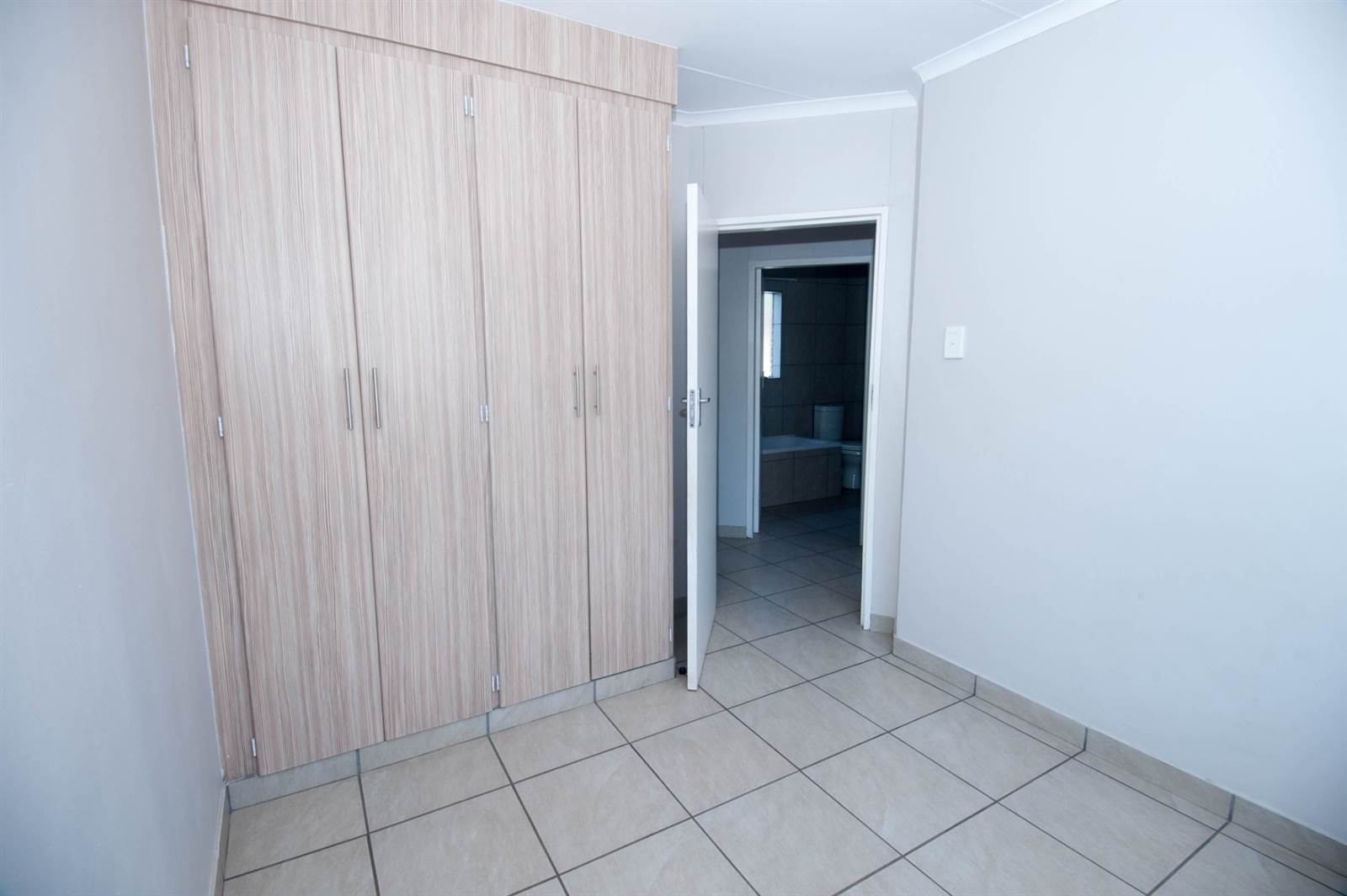 2 Bed Duplex in Pretoria North photo number 6