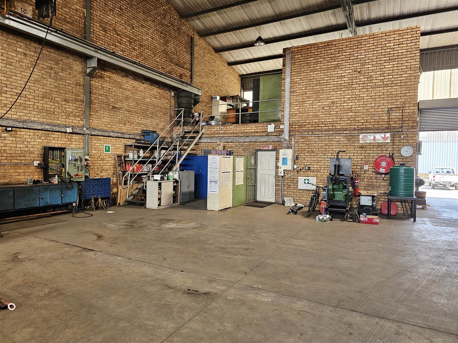 550  m² Industrial space in Wadeville photo number 8