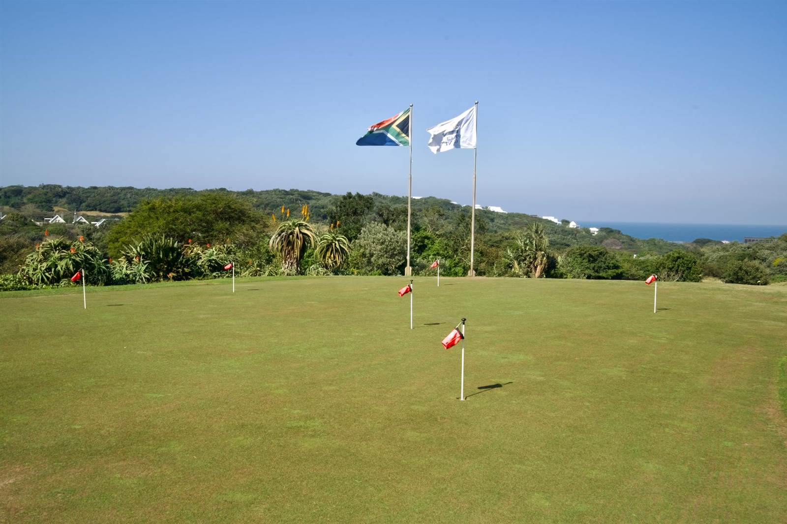478 m² Land available in Princes Grant Golf Estate photo number 3