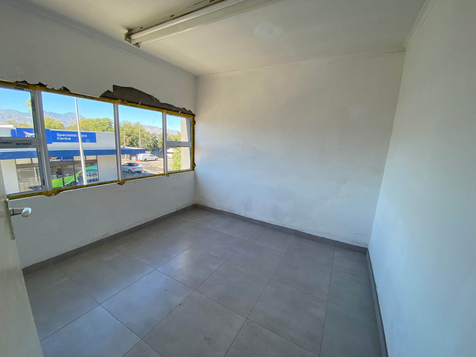 156  m² Commercial space in Somerset West Central photo number 12