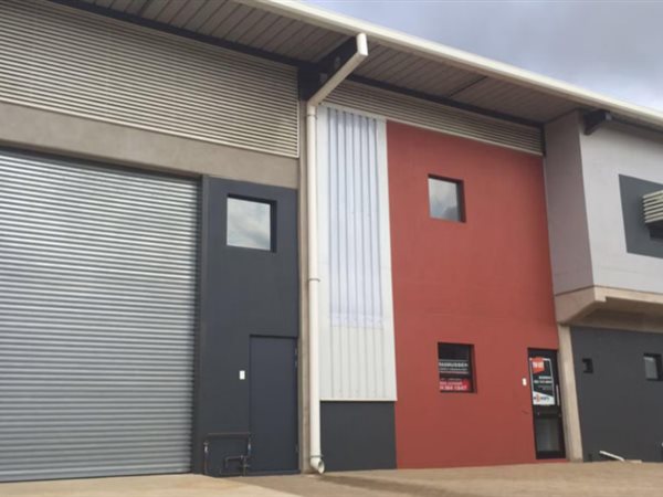 233 m² Industrial space 233 m² Industrial space