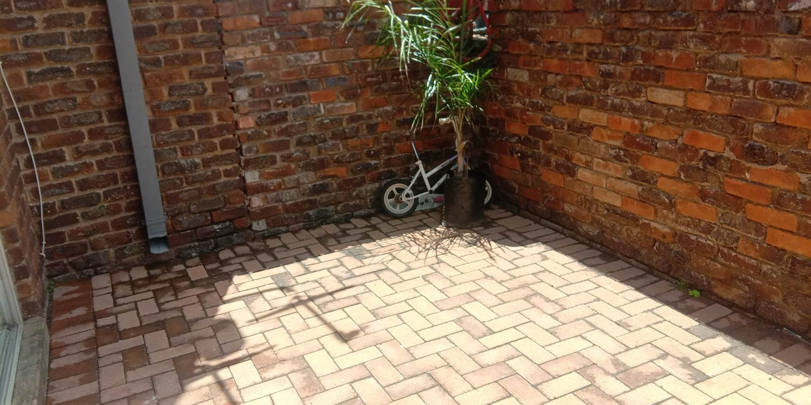 4 Bed Townhouse in Polokwane Central photo number 14