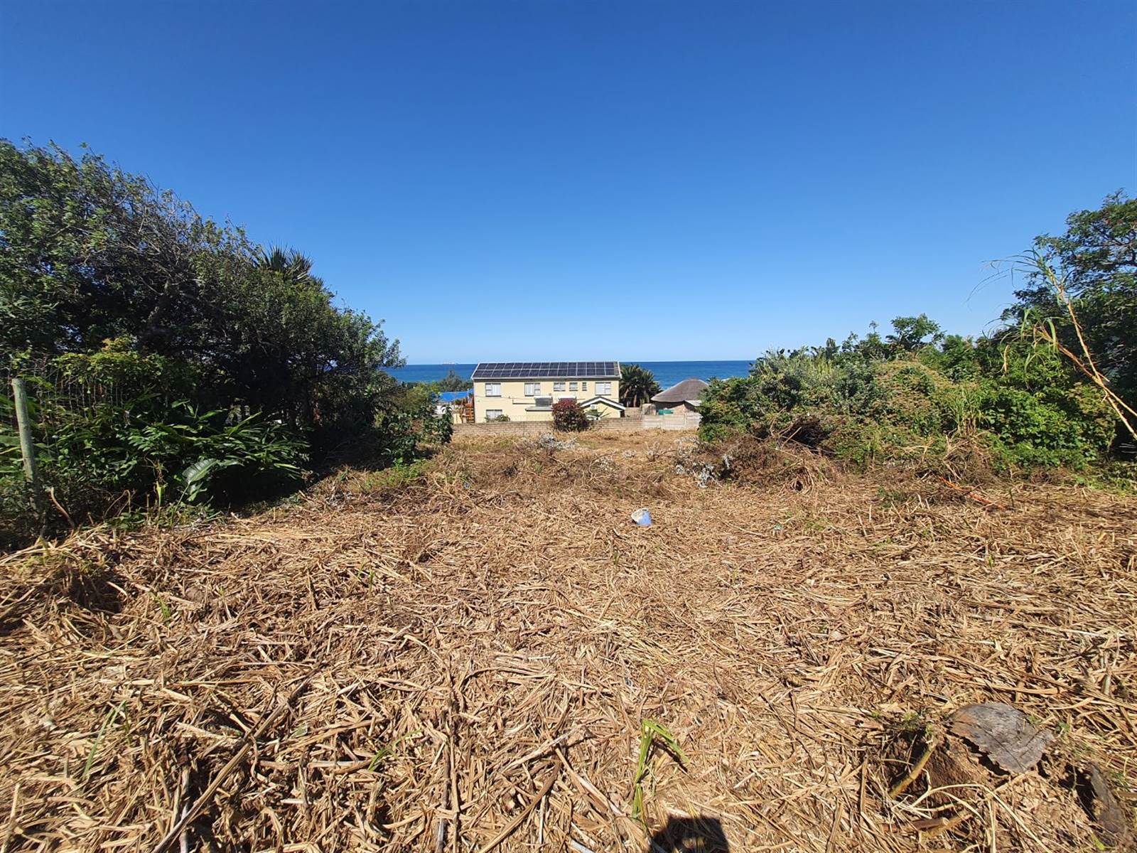 1307 m² Land available in Port Edward photo number 4