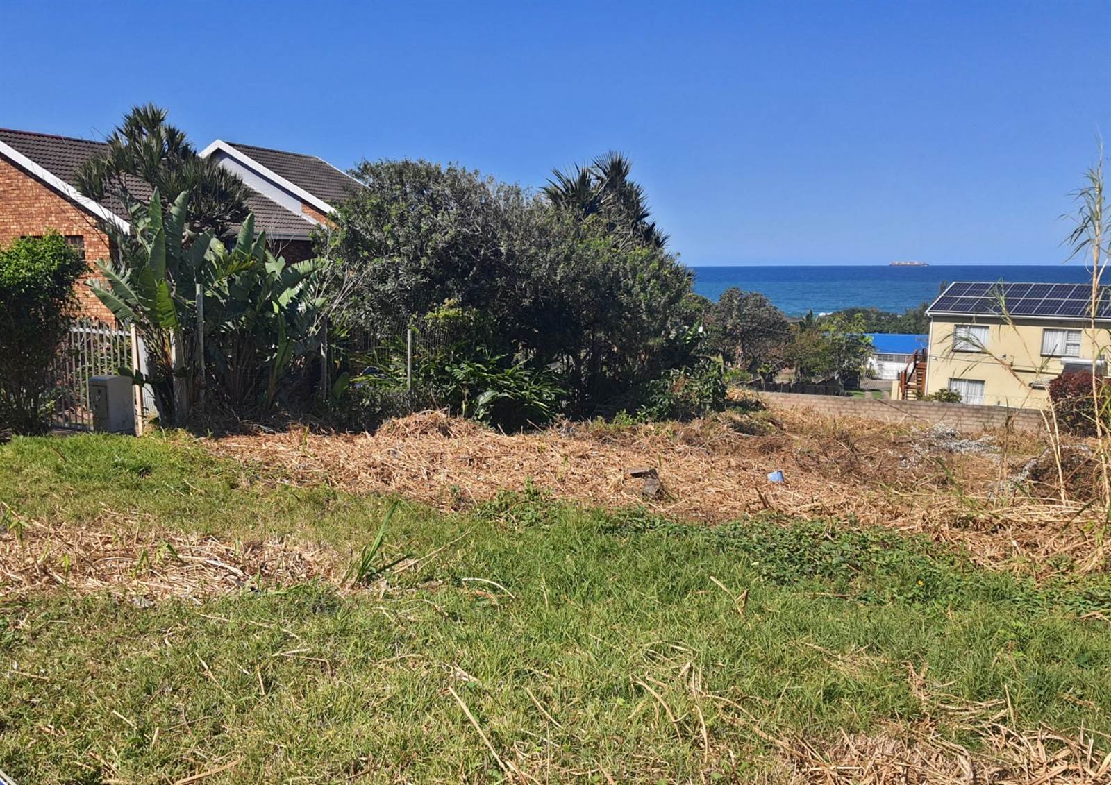 1307 m² Land available in Port Edward photo number 3