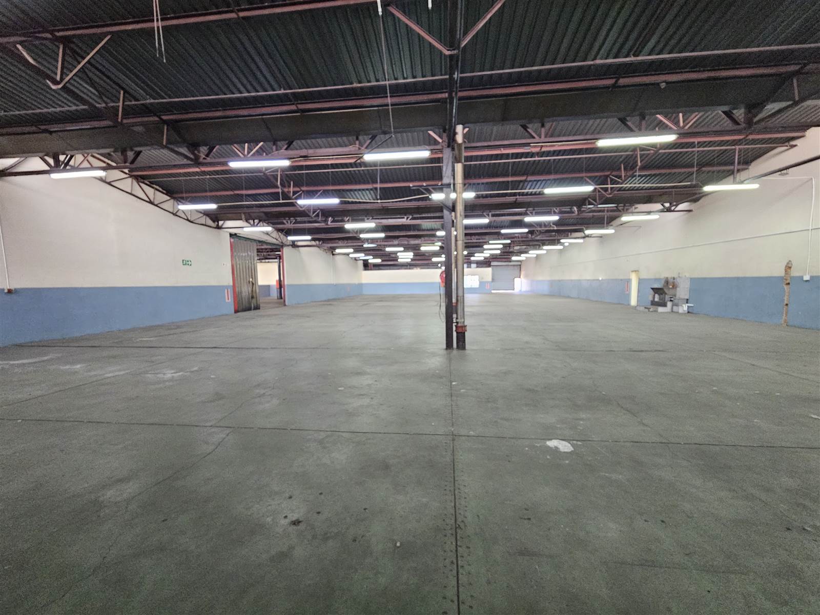 2496  m² Industrial space in Anderbolt photo number 15