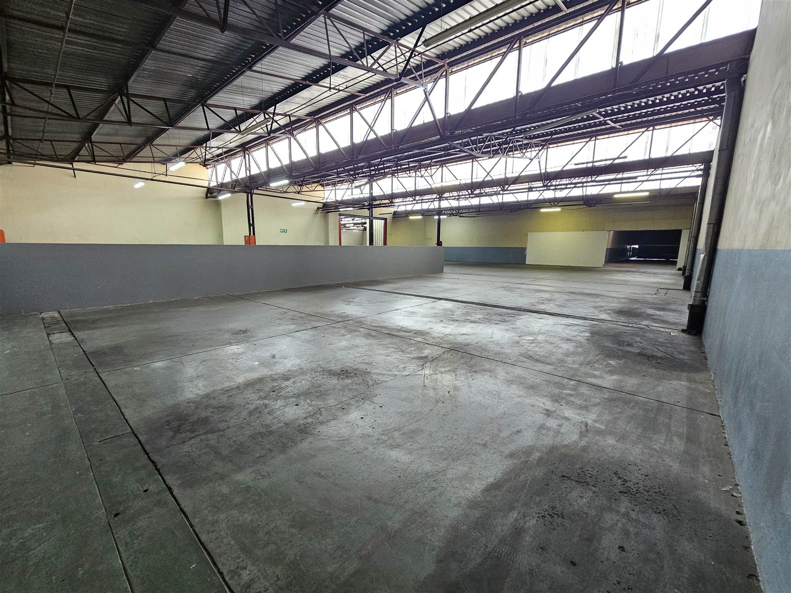 2496  m² Industrial space in Anderbolt photo number 20