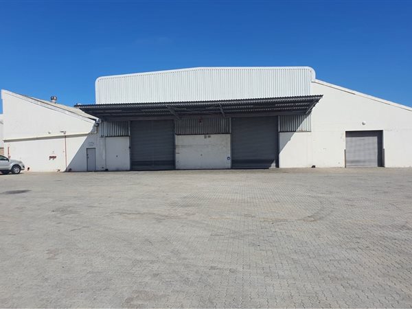 2 040  m² Industrial space