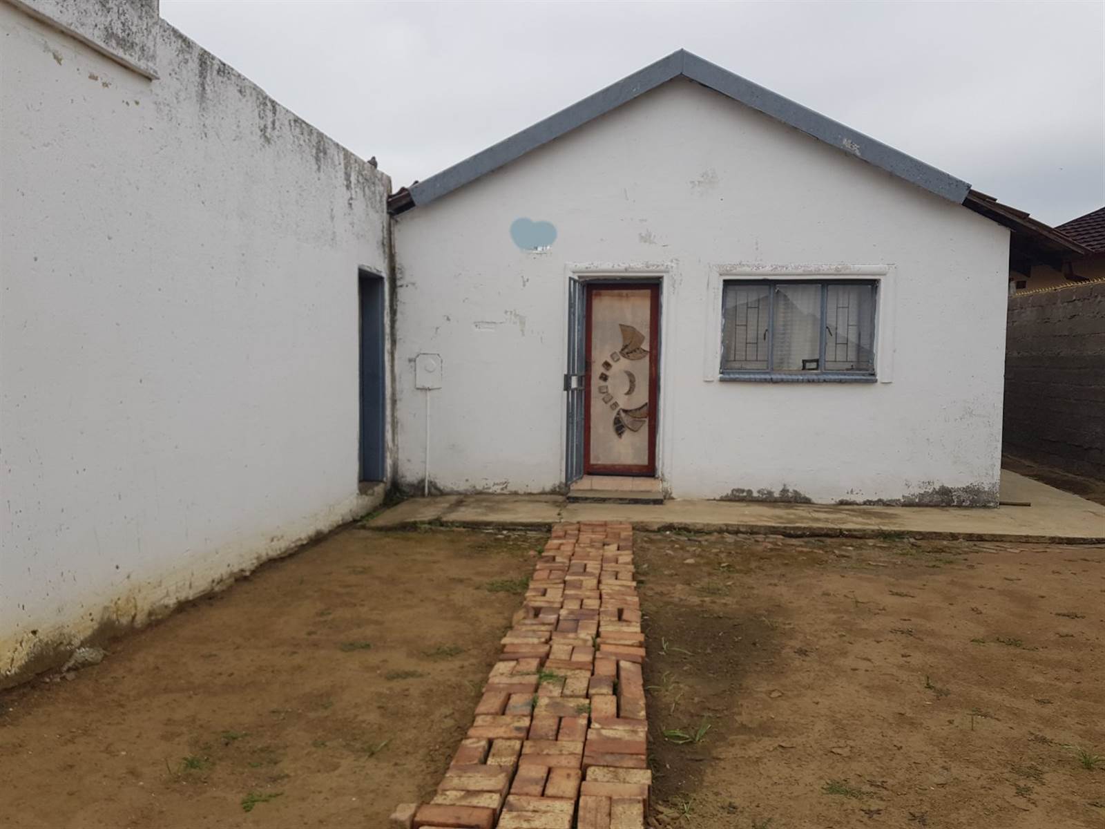 2 Bed House in Kwa Thema photo number 12