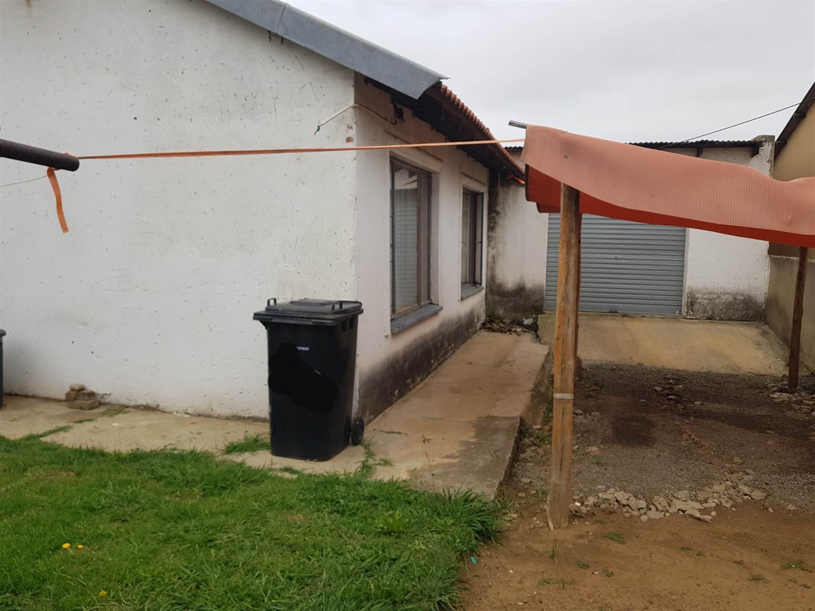 2 Bed House in Kwa Thema photo number 14