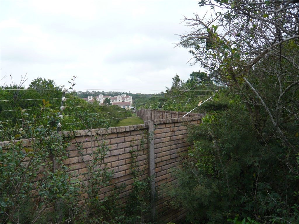 5.8 ha Land available in Beacon Bay photo number 10