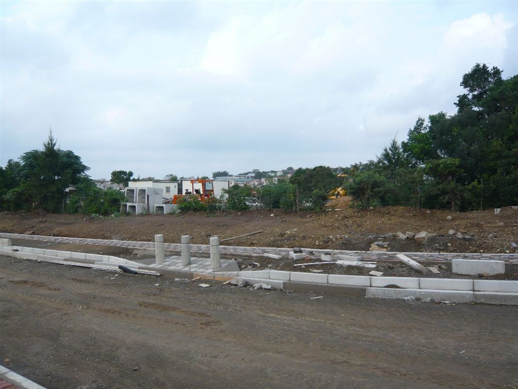 5.8 ha Land available in Beacon Bay photo number 13