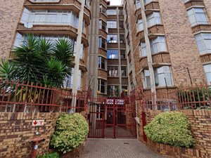 2 Bed Apartment in Wonderboom South