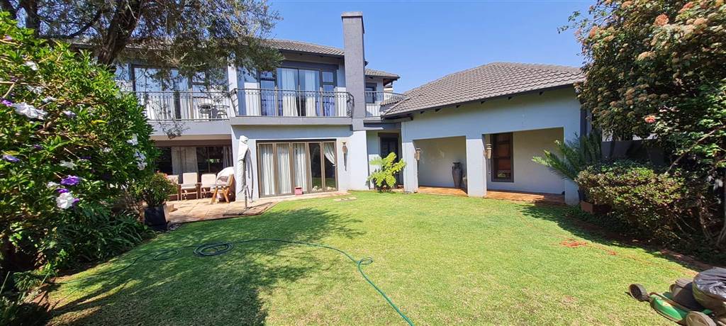4 Bed House in Raslouw Manor photo number 1