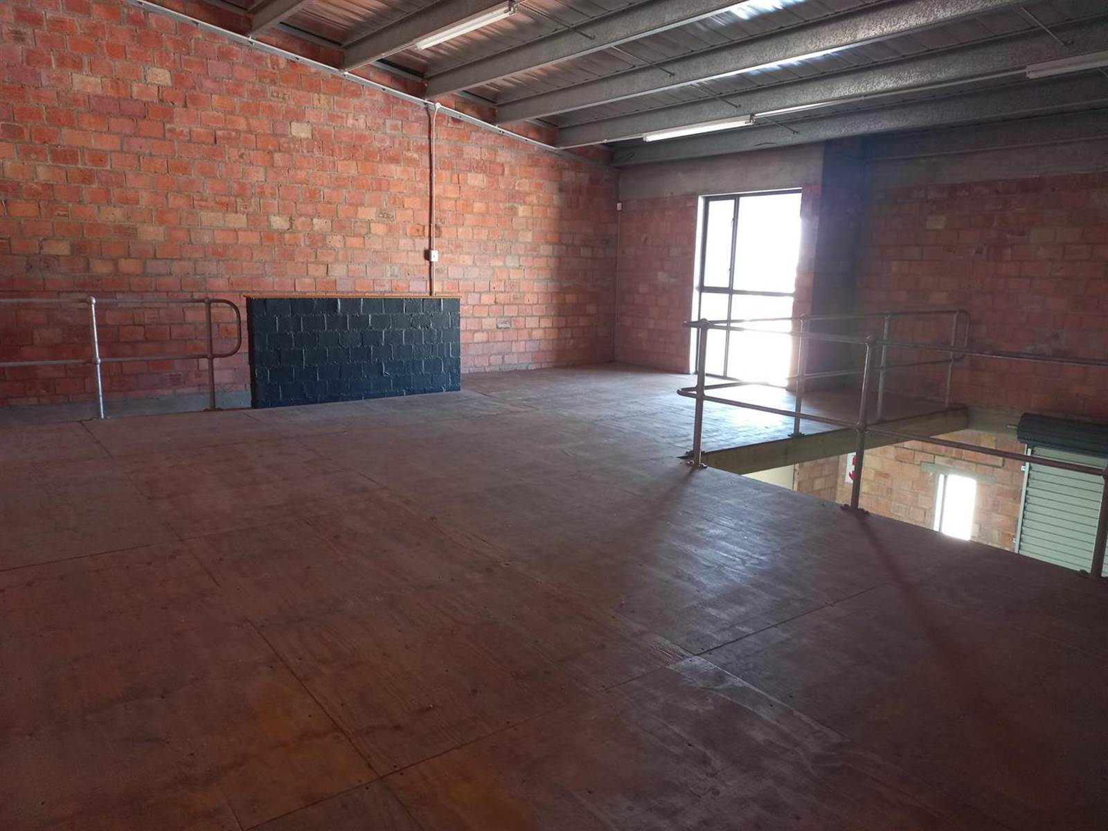 145  m² Commercial space in Fairview photo number 6