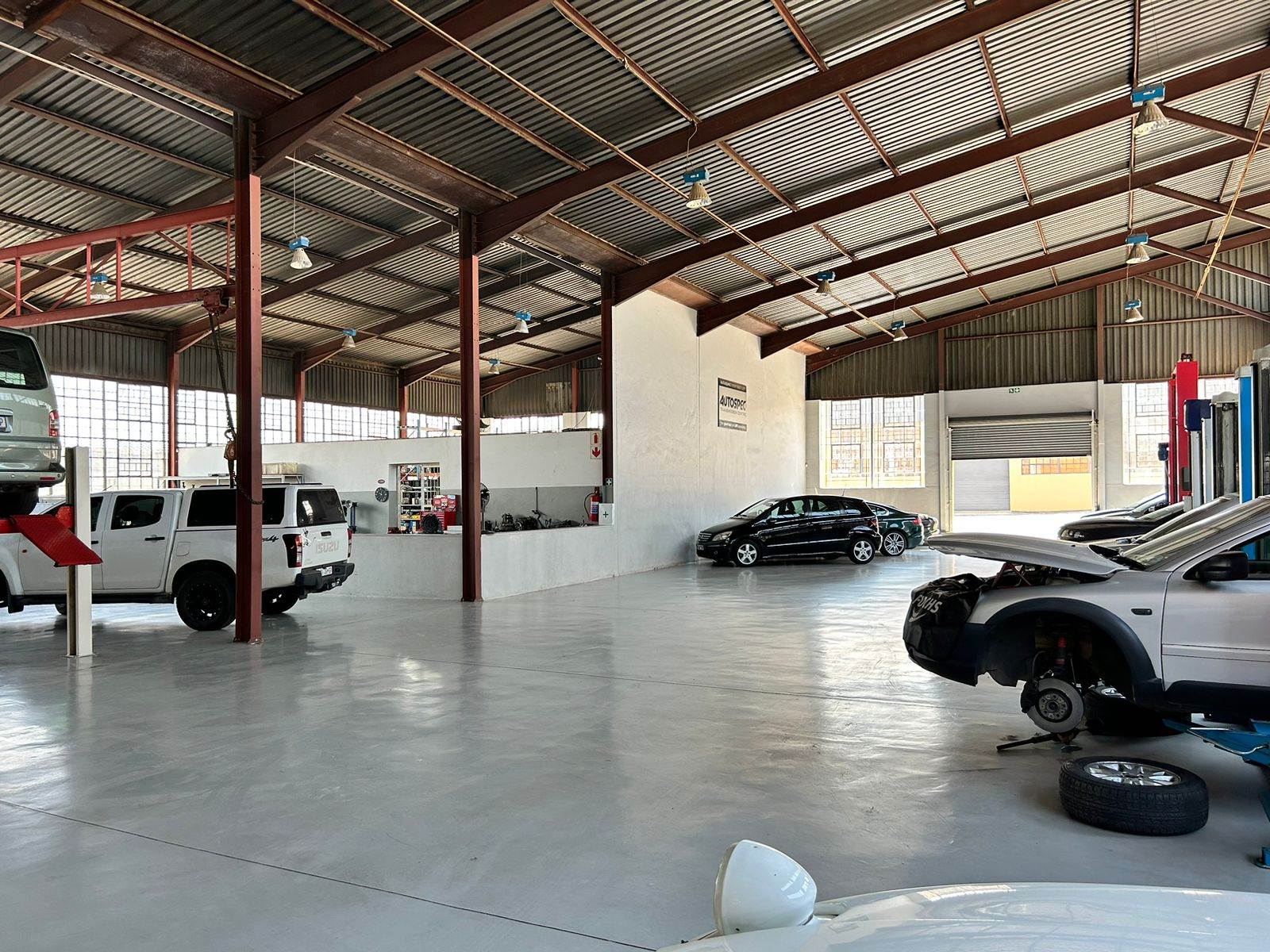 1200  m² Industrial space in Wynberg photo number 7