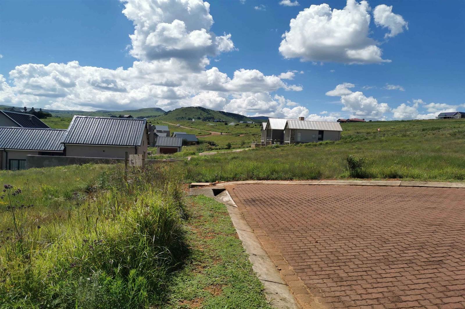1080 m² Land available in Dullstroom photo number 4