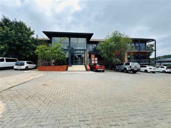 256 m² Commercial space 256 m² Commercial space