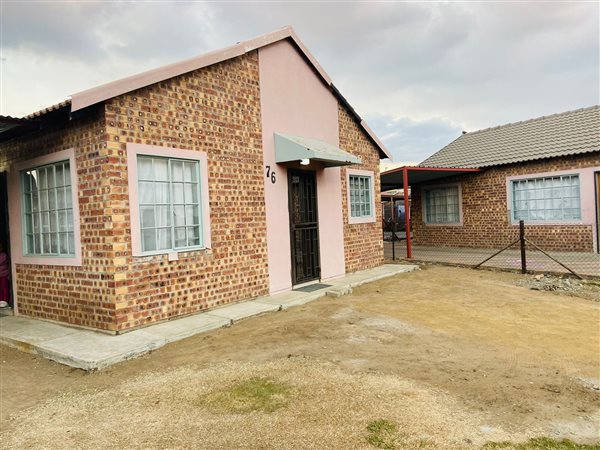 2 Bedroom House 2 Bedroom House