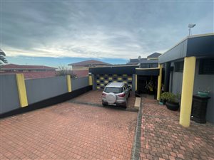 4 Bed House in Wyebank