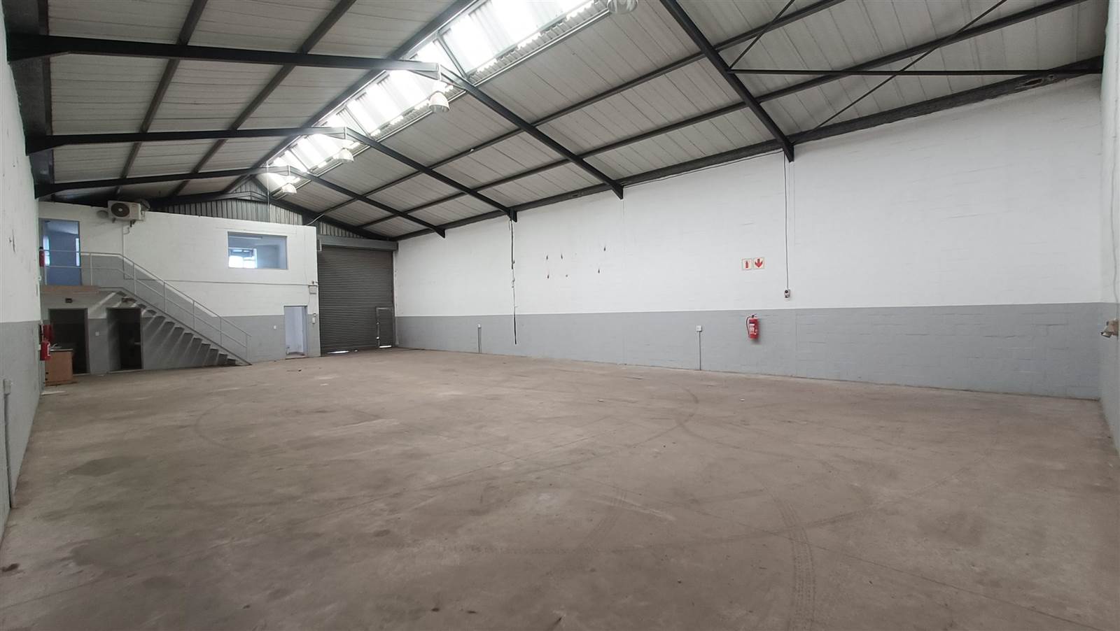 740  m² Industrial space in Parklands photo number 13