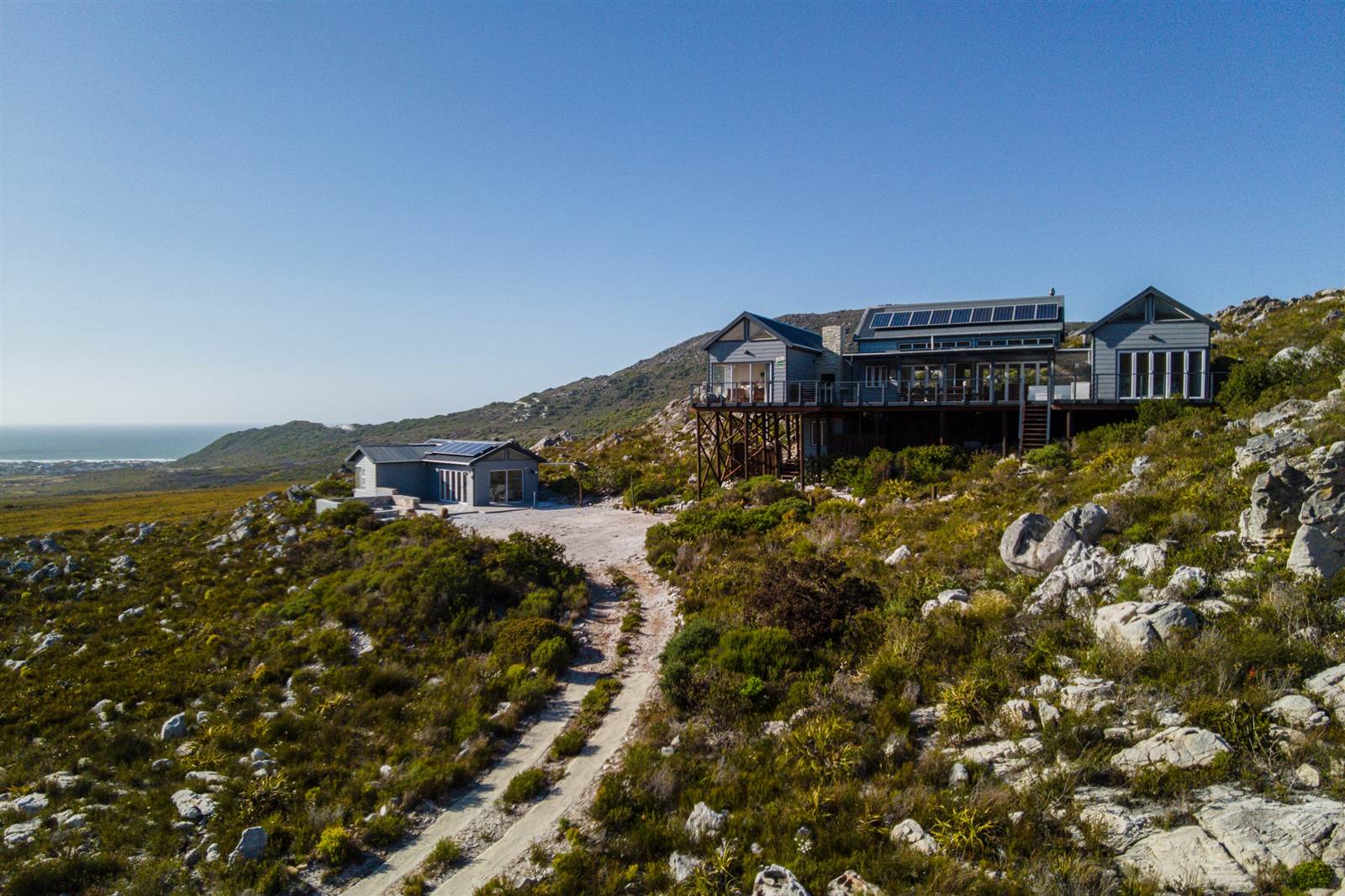5 Bed House in Pringle Bay photo number 1
