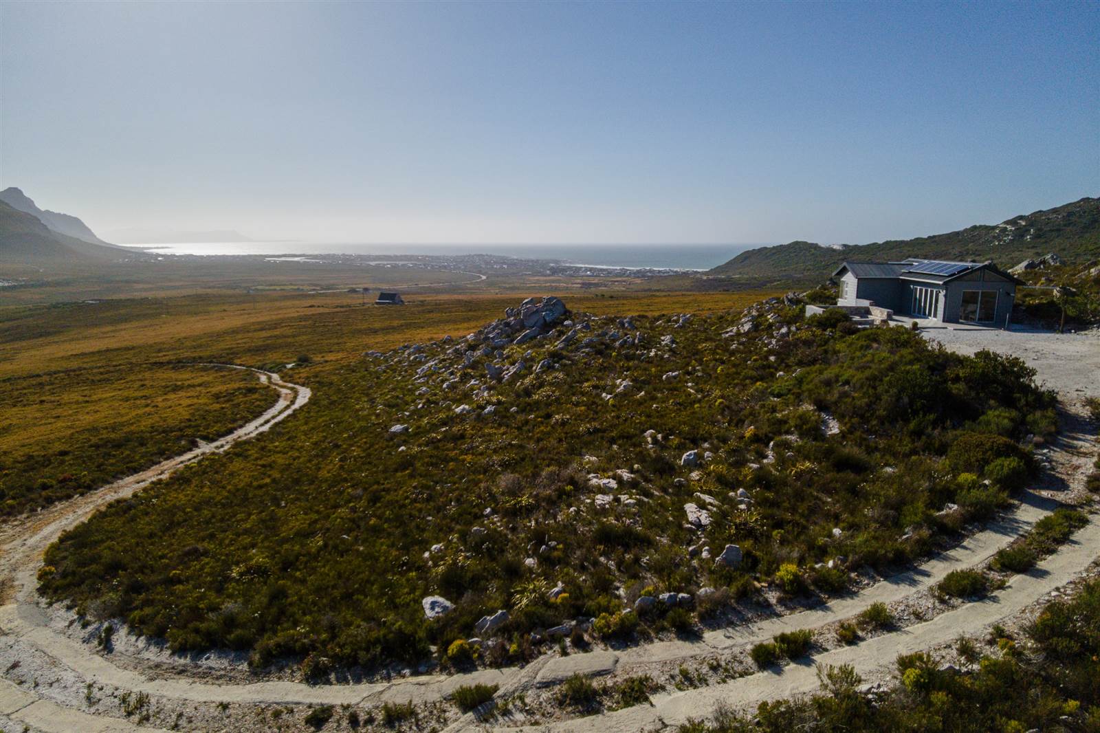 5 Bed House in Pringle Bay photo number 2