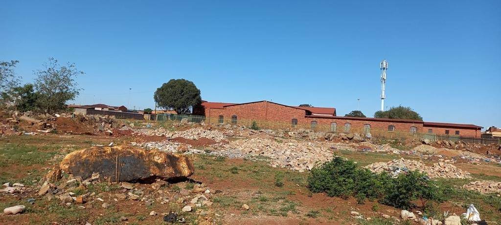 4215 m² Land available in Vosloorus photo number 3
