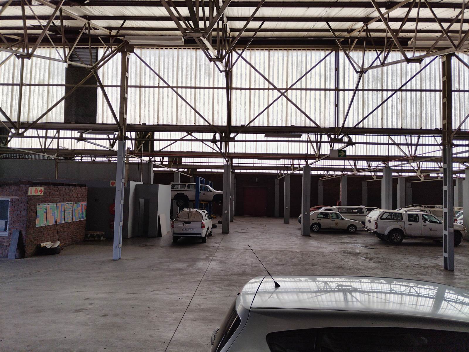 3700  m² Industrial space in Alrode photo number 7
