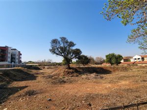 8718 m² Land available in Centurion CBD