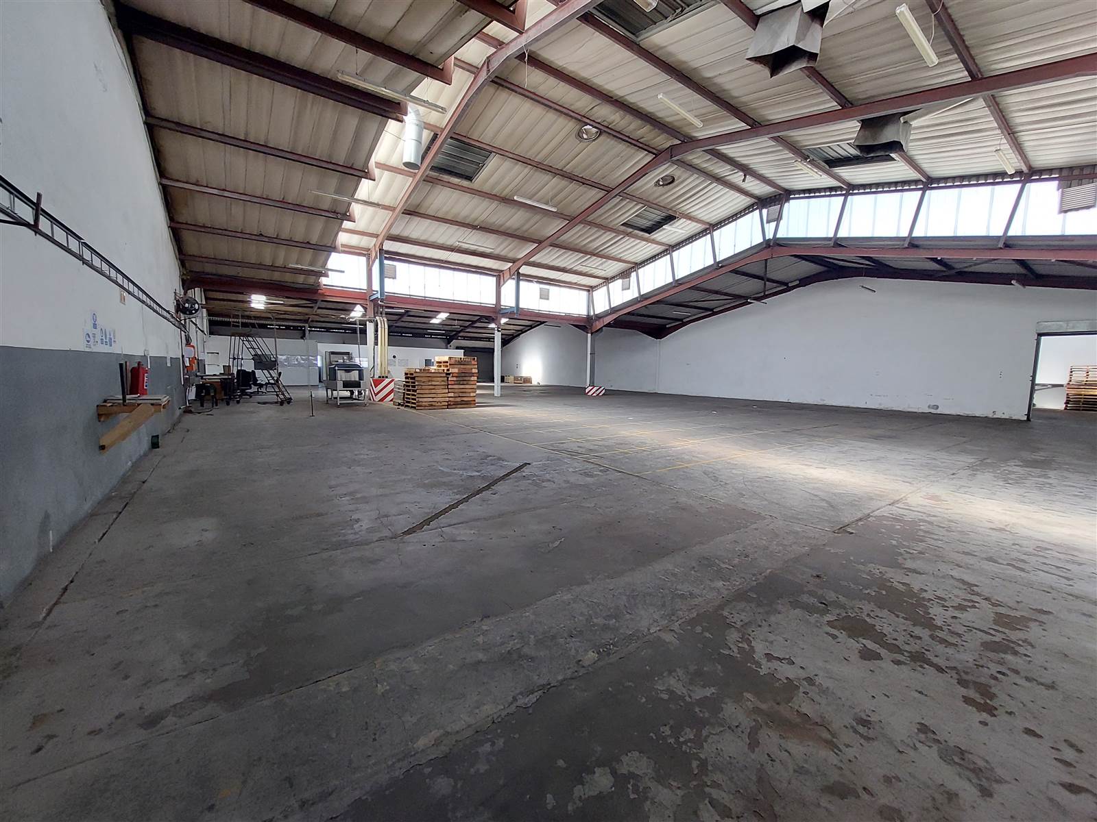 1025  m² Industrial space in Anderbolt photo number 7