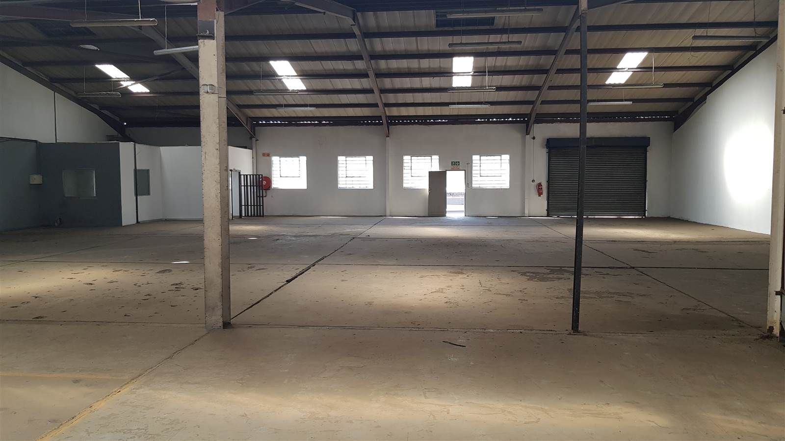 1025  m² Industrial space in Anderbolt photo number 19