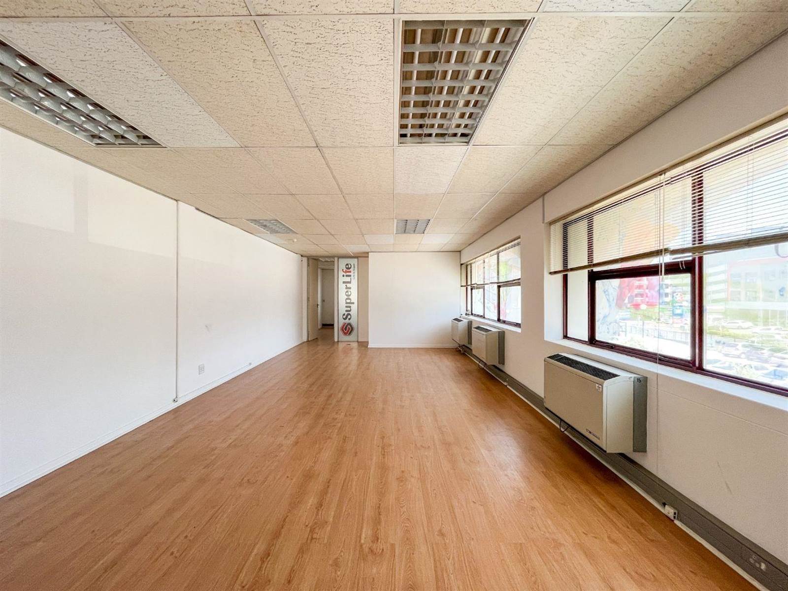 78  m² Office Space in Tyger Valley photo number 1