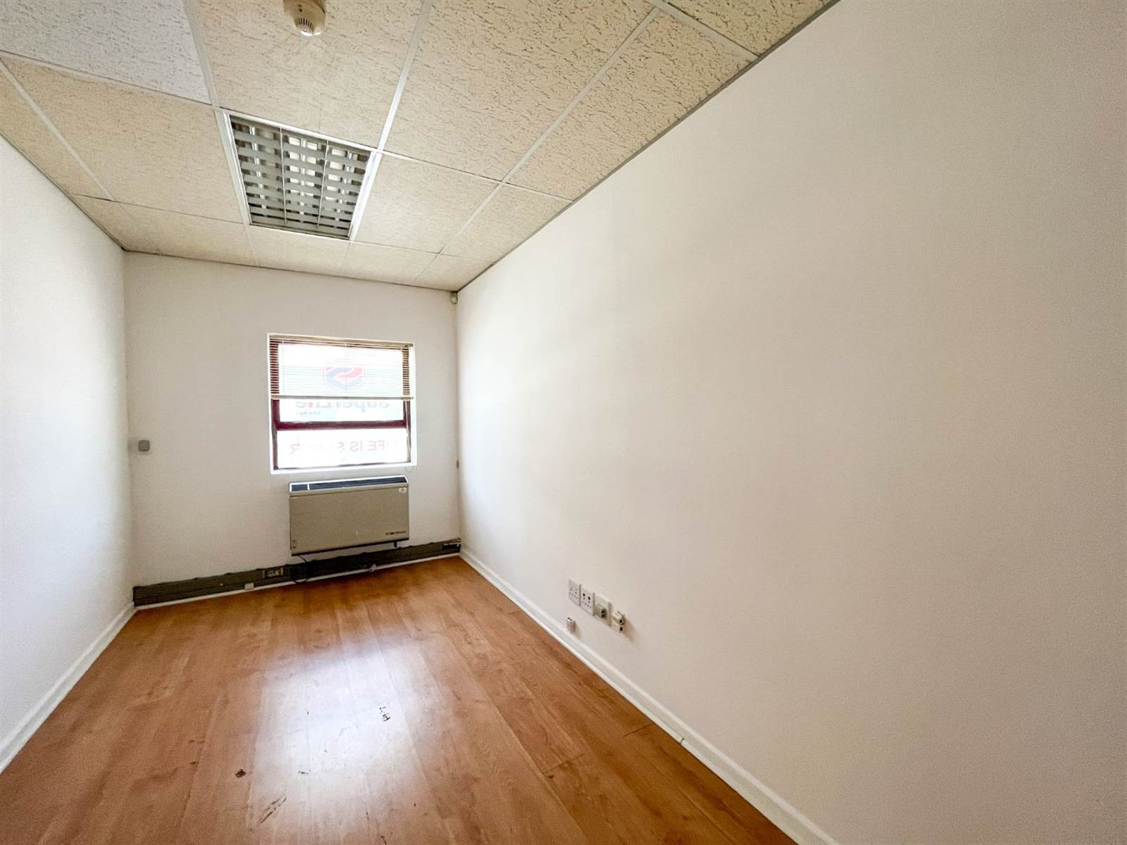 78  m² Office Space in Tyger Valley photo number 6
