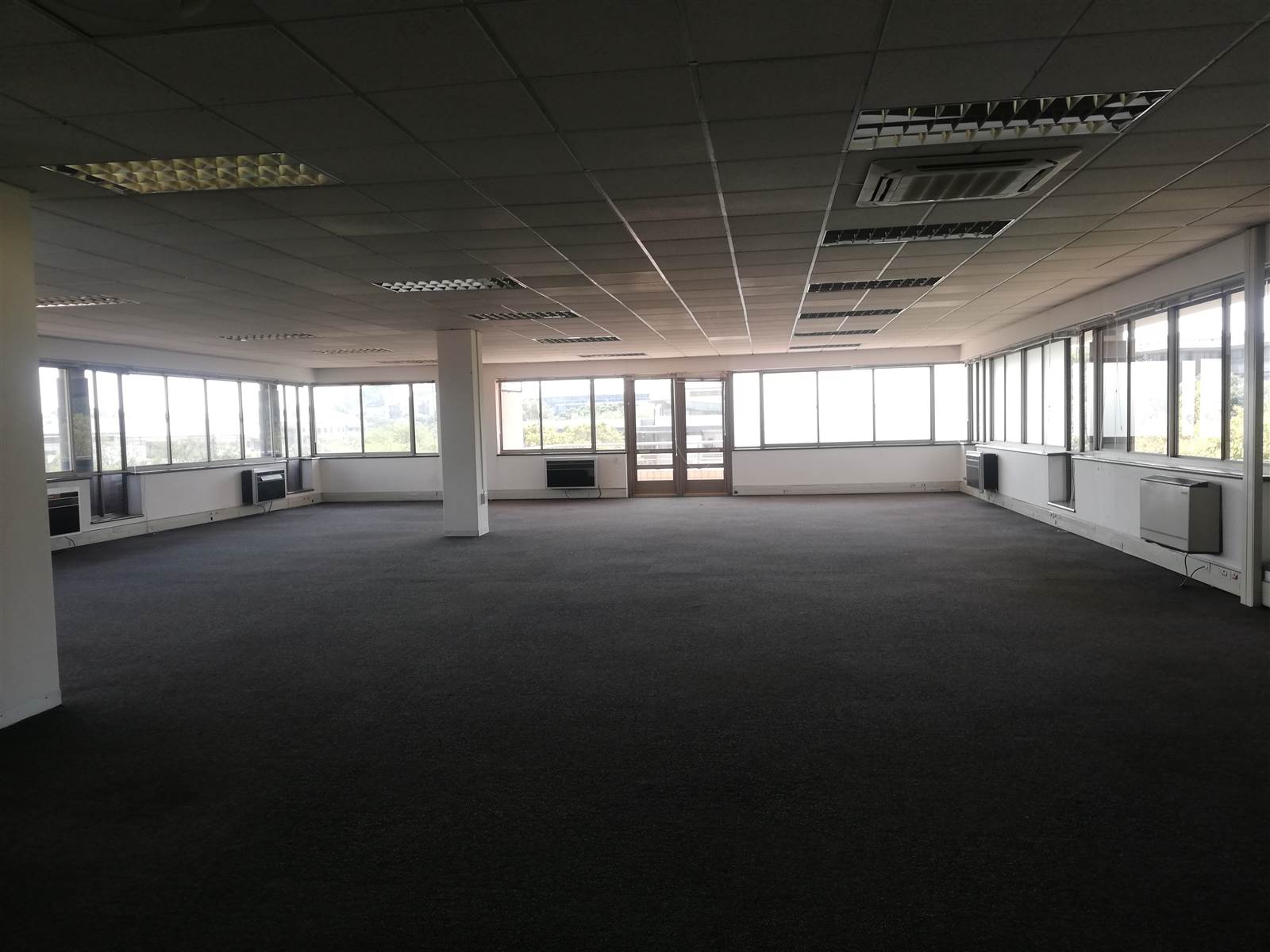 1089  m² Commercial space in Woodmead photo number 26