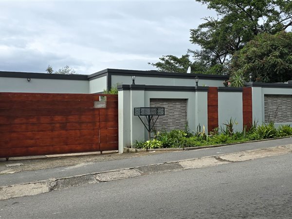 2 Bedroom House 2 Bedroom House