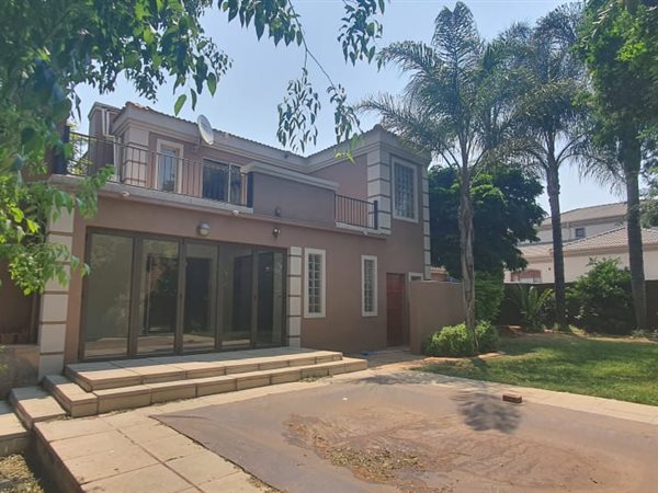 3 Bed House in Irene View Estate