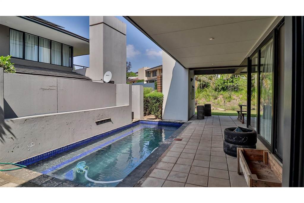 3 Bed House to rent in Lombardy Estate RR3751722 Private Property